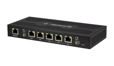  ERPOE5  ERPOE5 Ruteador 5 puertos PoE administables Gigabit Ethernet